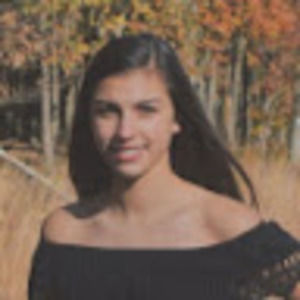 Meet your Posher, Lauren